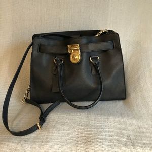 Michael Kors Authentic locket chain bag